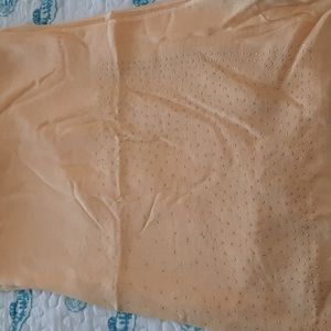 NWT Whitehouse Blackmarket  Lemoncello scarf